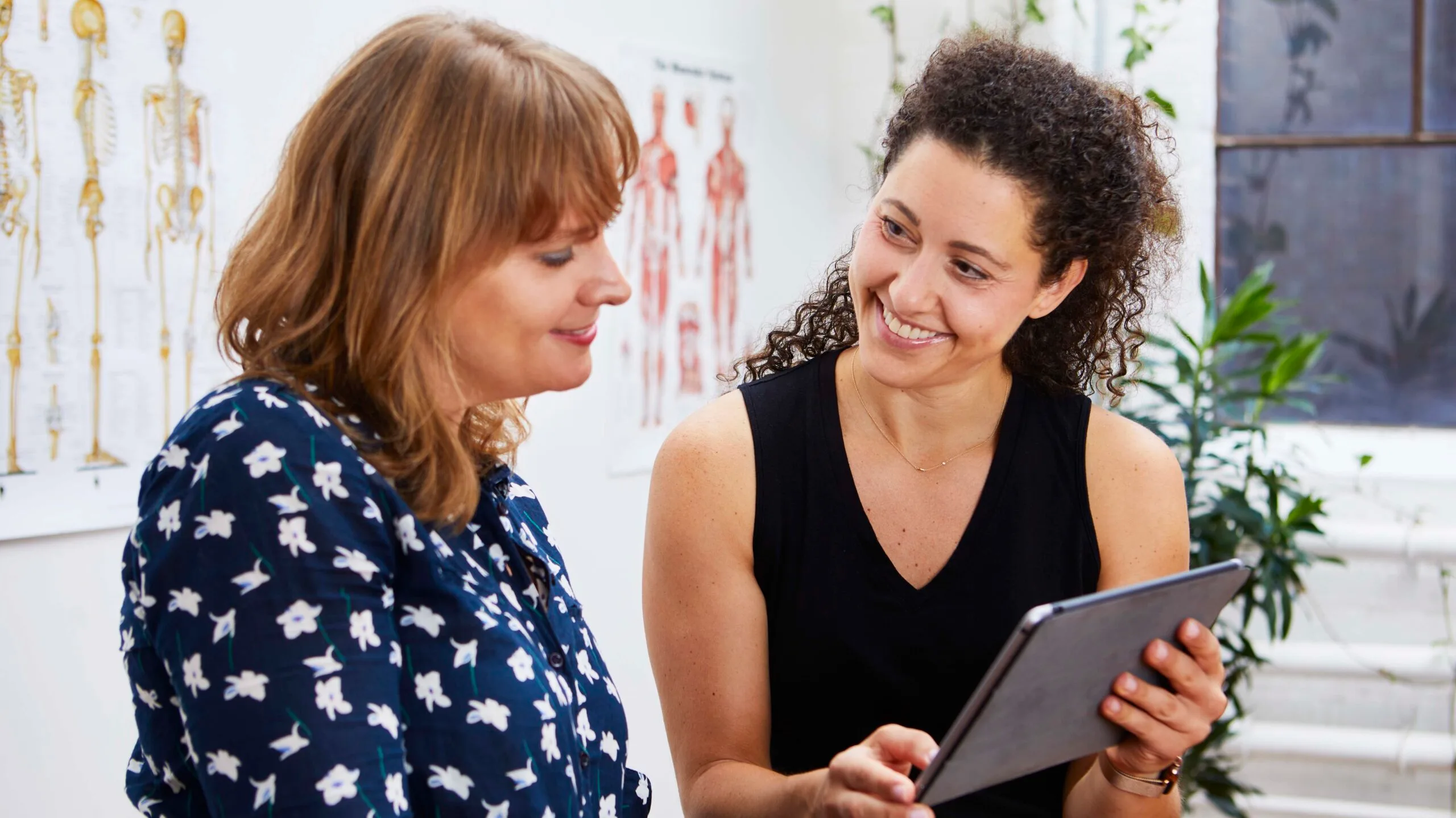 Promo Photos Consultation 36 edited scaled.jpg